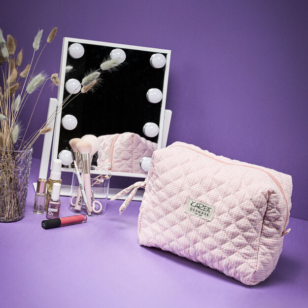 Karen - Large toiletry bag - Pink-checkered quilt