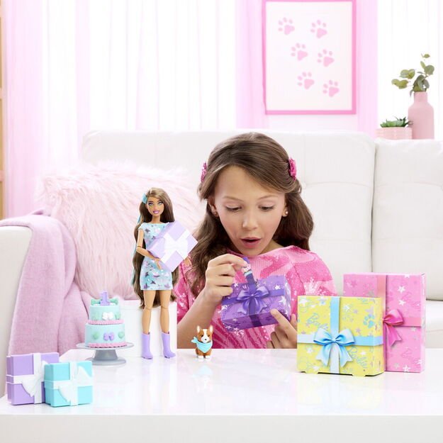 Barbie - Party Unboxed Brunette Doll (JFG72) 1