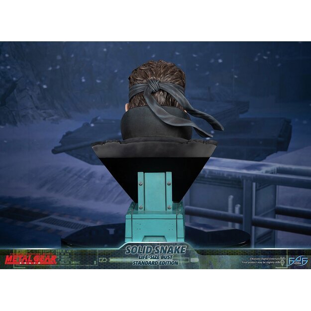 Metal Gear Solid (Solid Snake Life-Size Bust) RESIN Statue 9
