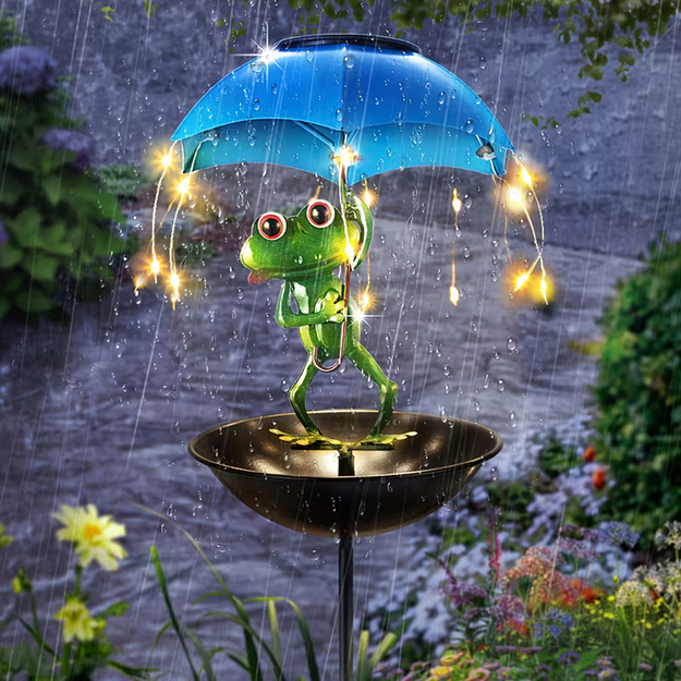 Solar Lamp Feeder Garden Ornament Decorative LED Frog