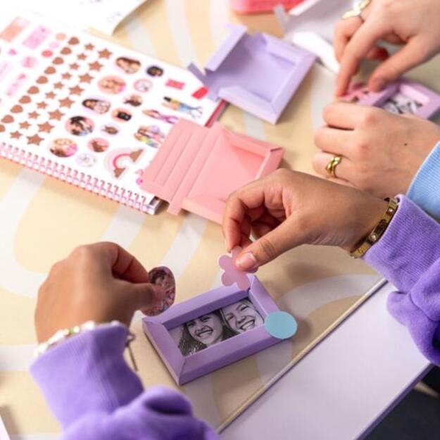 Topmodel - Frame Book (413777)