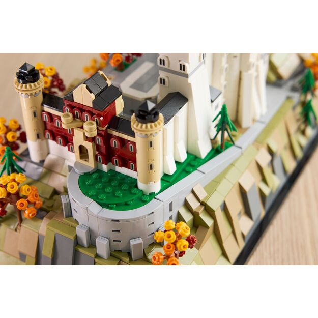 LEGO - LEGO Architecture - Neuschwanstein Castle (21063)