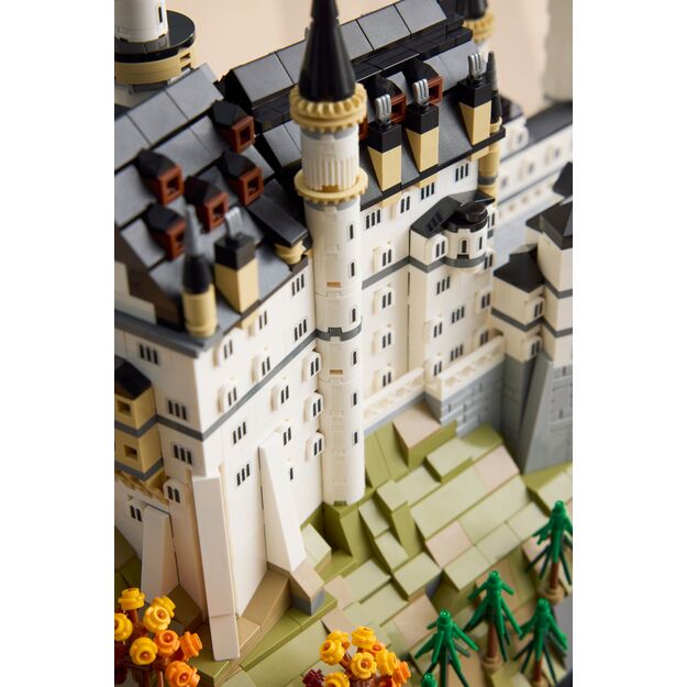 LEGO - LEGO Architecture - Neuschwanstein Castle (21063)