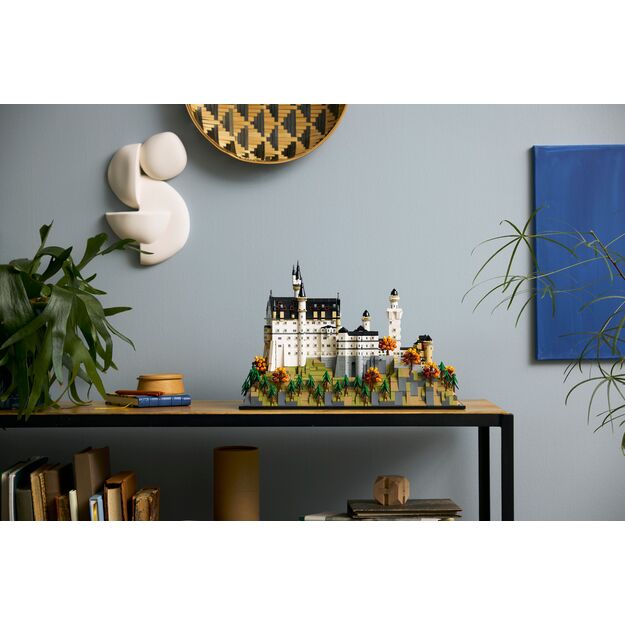 LEGO - LEGO Architecture - Neuschwanstein Castle (21063)