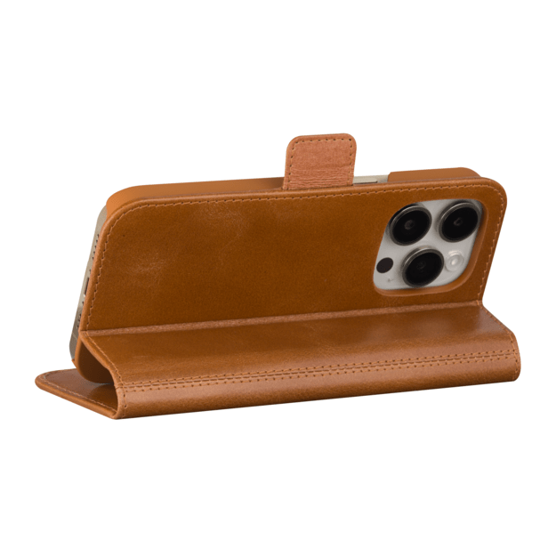 dbramante1928 - Copenhagen Flip Case - iPhone 15 Pro Max - Tan