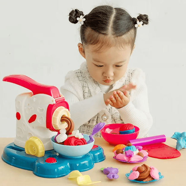 ZABAWKA PRODUKCJA MAKARONÓW MULTIFUNKCYJNA EDUKACYJNA DLA DZIECI  ZESTAW 5
