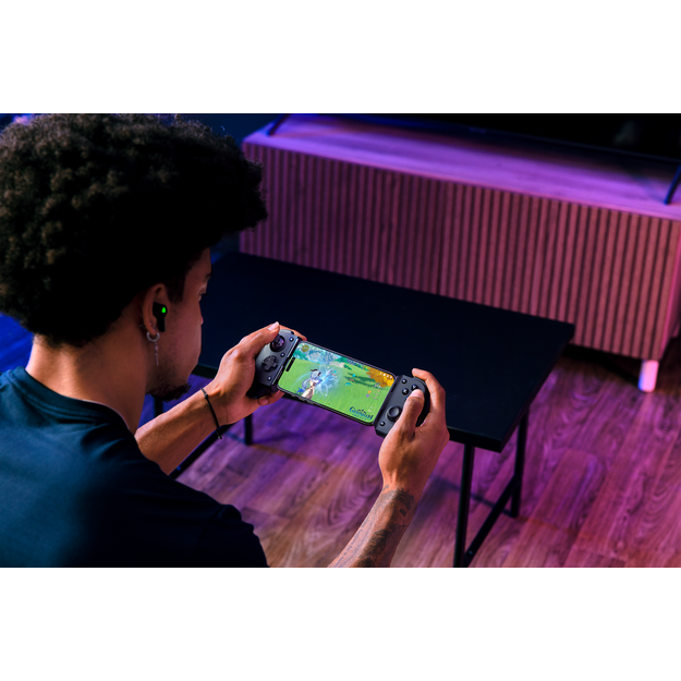 Razer - Kishi V3 mobile gaming controller