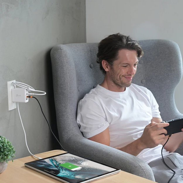 J5create - 65W GaN USB-C 3-Port Travel Charger w/ Interchangeable Plugs