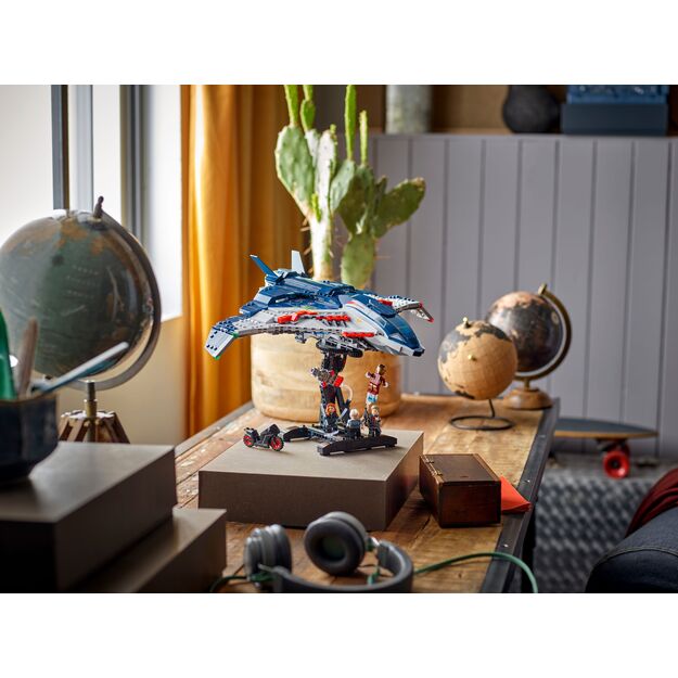 LEGO - Super Heroes - Avengers: Age of Ultron Quinjet (76325)