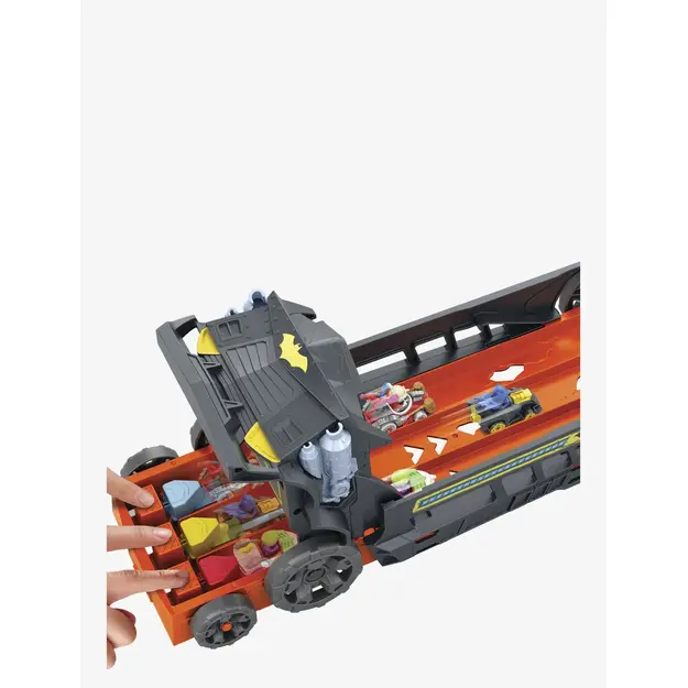 HOT WHEELS - RACERVERSE  Batman's Escape Chase (HXN21)