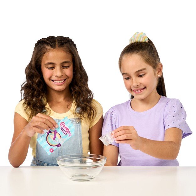 Cookeez Makery - Freezy Cakes Playset (30523) 2
