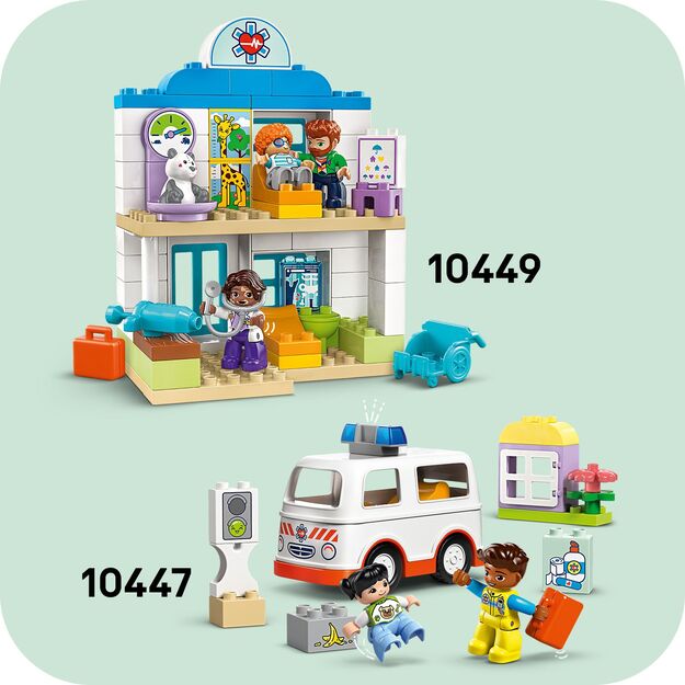 LEGO - DUPLO Town - First Time at the Airport (10443) 2