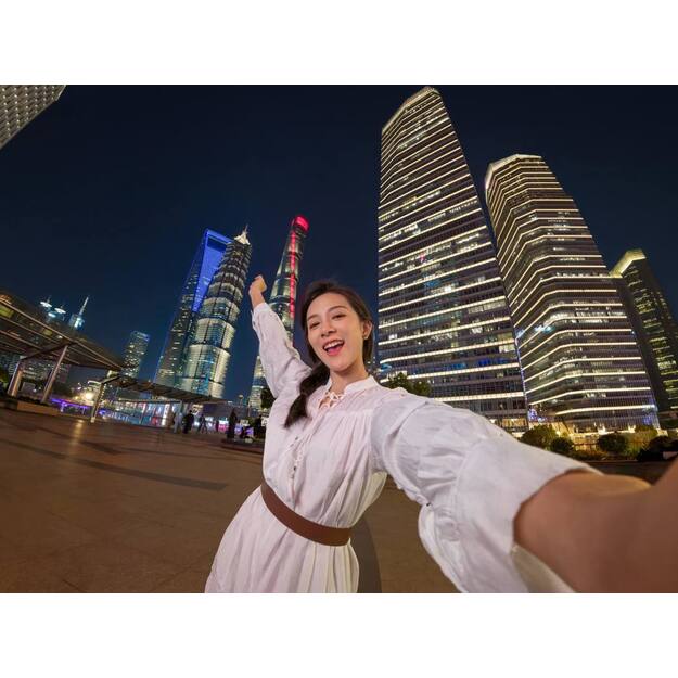 Insta360 - GO Ultra Standard Bundle