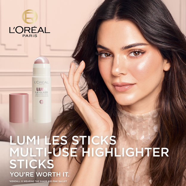L'Oréal - Paris Lumi Le Glow Highlighter Stick - Glowy Golden Couture - 6.5 g