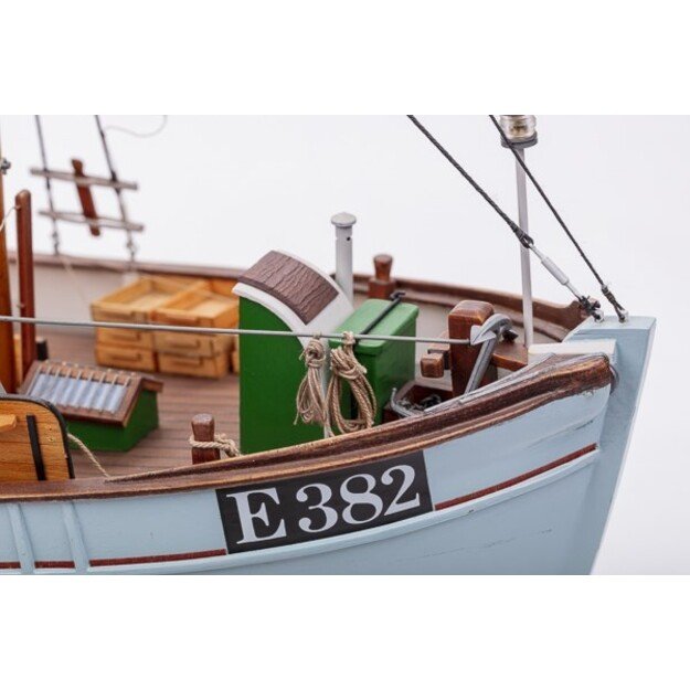Billing Boats - Mary Ann 1:33 Wooden Hull - (428328)