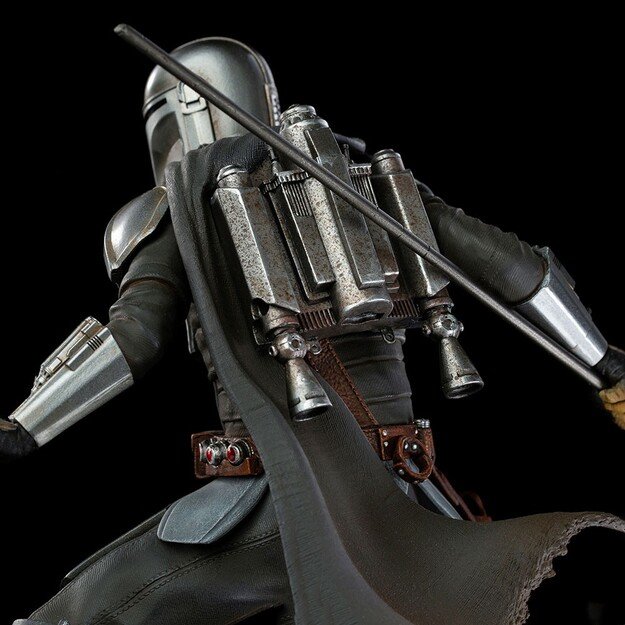 Star Wars - The Mandalorian Statue 1