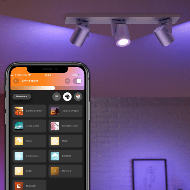 Philips Hue - Argenta - White & Color Ambiance 5