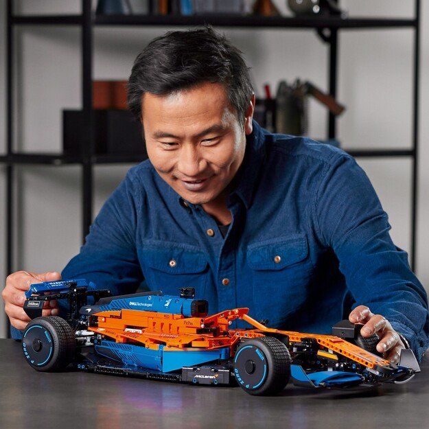 LEGO Technic - McLaren Formula 1 Race Car (42141)