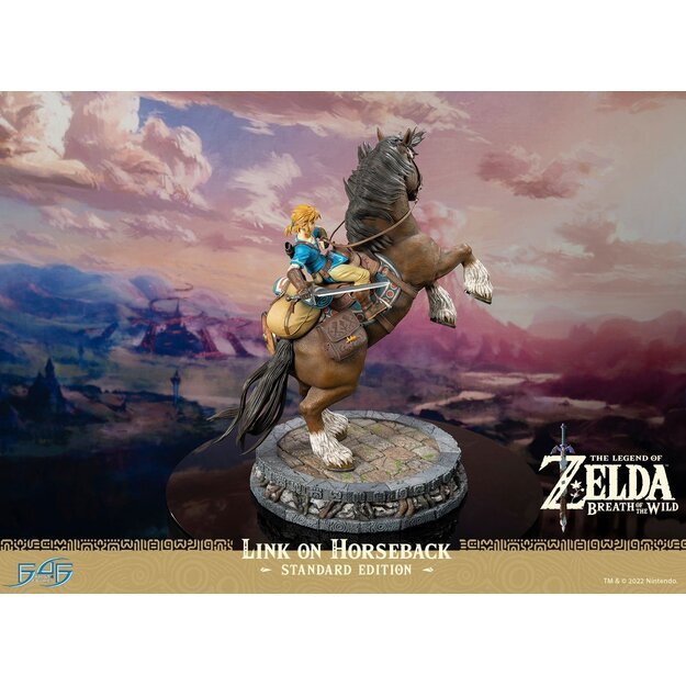 First4Figures - The Legend Of Zelda: Breath Of The Wild (Link On Horseback) RESIN Statue /Figures 3