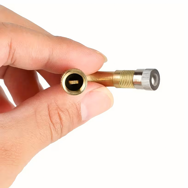 Pagarinātāja adapteris AV/AV automašīnu un velosipēdu riepu piepūšanai 90