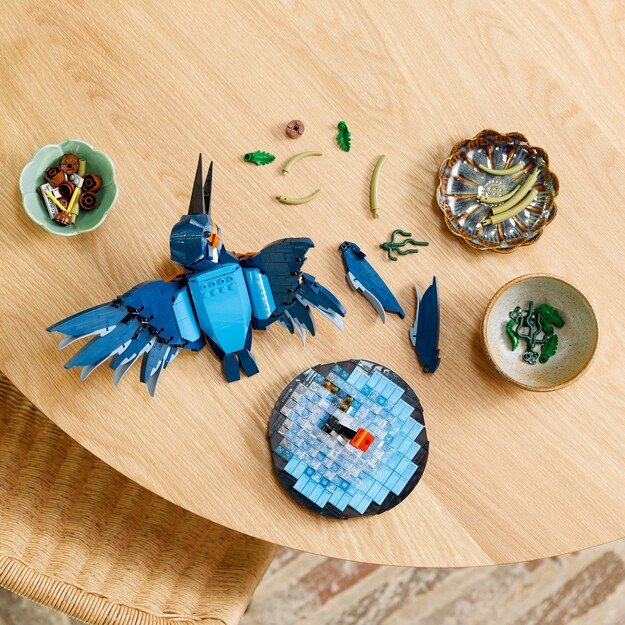 LEGO Icons - Kingfisher Bird (10331)