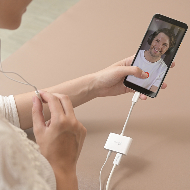 J5create - USB-C To 3.5mm Audio Adapter With Power Delivery