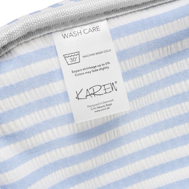 Karen - Large toilet bag with handle - Blue small flowered quilt - Large