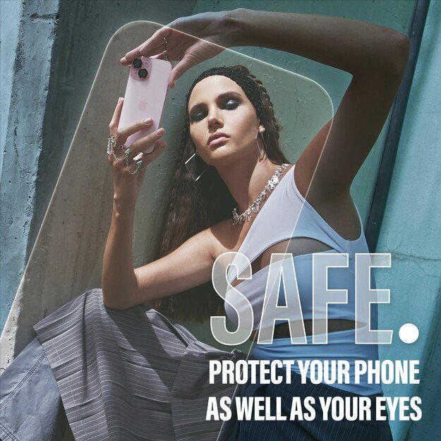 PanzerGlass - SAFE - Screen Protection - Anti-Blue - iPhone 16 Pro Max - Ultra Wide Fit