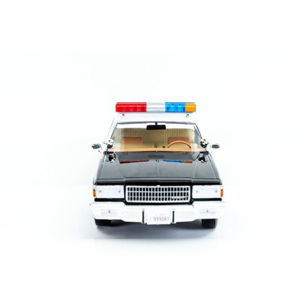 Greenlight Collectibles - 1/18 Artisan Collection - Terminator 2 (1991) - 1987 Cheverolet Caprice with Android