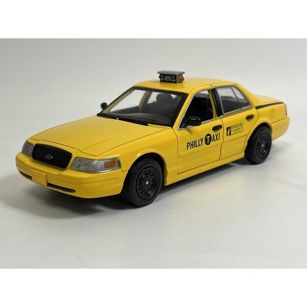 Greenlight Collectibles - 1/24 Creed (2015) - 1999 Ford Crown Victoria Philly Taxi