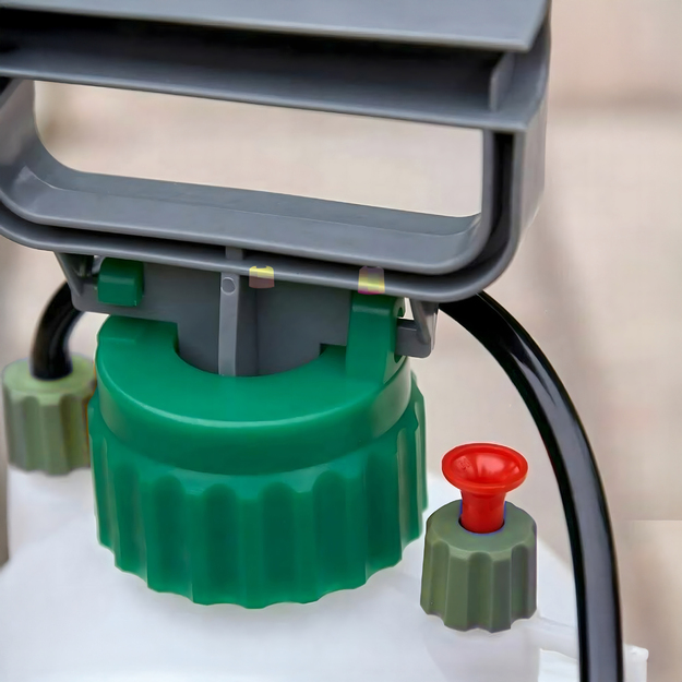 Dārza spiediena smidzinātājs 5L 3 bāri litri + šļūteni mājai