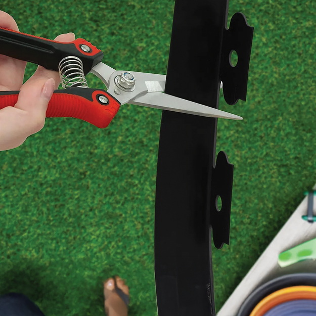 5 vnt. vejos apvadų rinkinys, 60 mm x 50 mm x 10 m, 30 juodų kaiščių ir inkarų