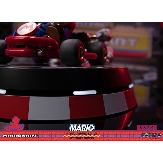 MARIO KART PVC - Collectors Edition