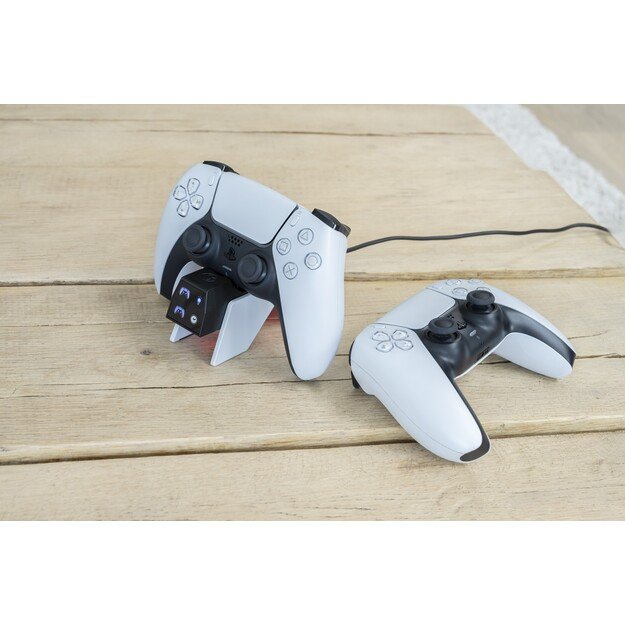 Nacon Controller USB Dual Charger V4 PS5