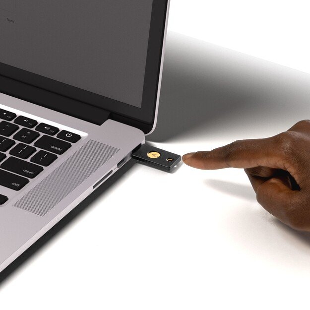 Yubico - YubiKey 5 NFC