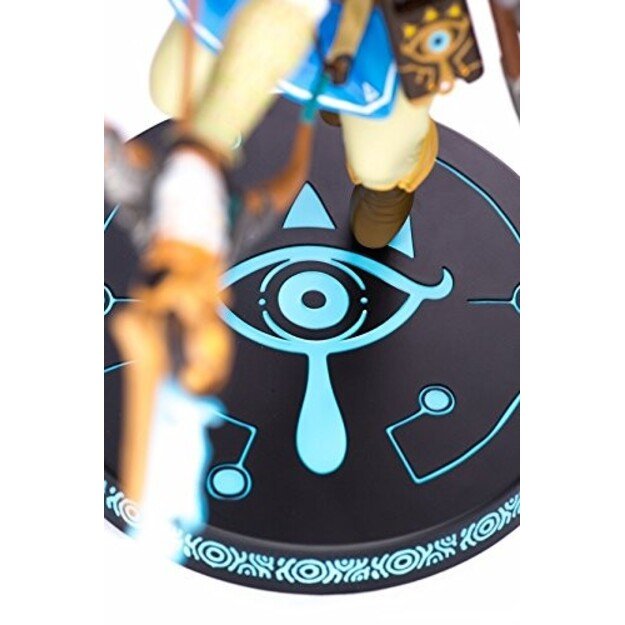 Link (The Legend Of Zelda: Breath of the Wild) 25cm PVC Statue