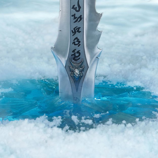 World of Warcraft - Frostmourne Sword Replica Scale 1/1 8