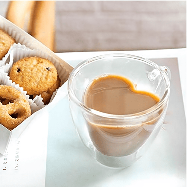 Meilės puodelis širdies formos stiklinis dvigubas sienelis, atsparus karščiui, 250 ml