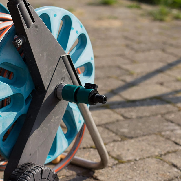 Ātrā savienotāja dārza šļūtenes savienotājs ar vārsta nipeli