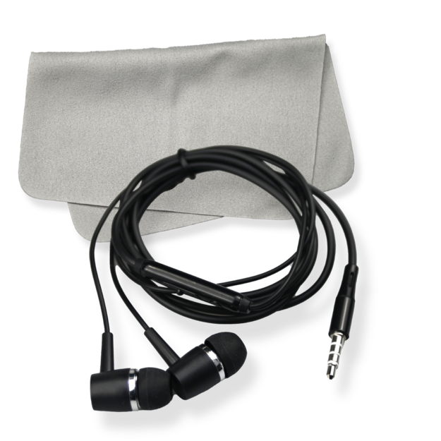 Freaks And Geeks - Switch 2 Accessories : 7in1 carry bag kit