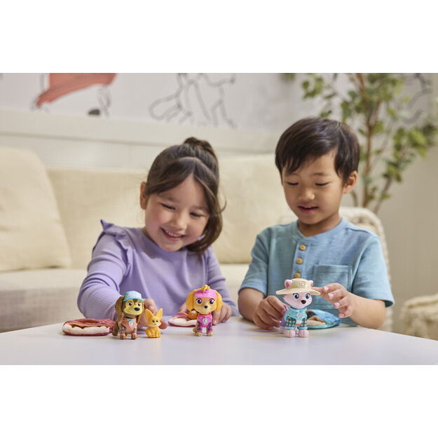 Paw Patrol - Skye's Camping Figure - Everest