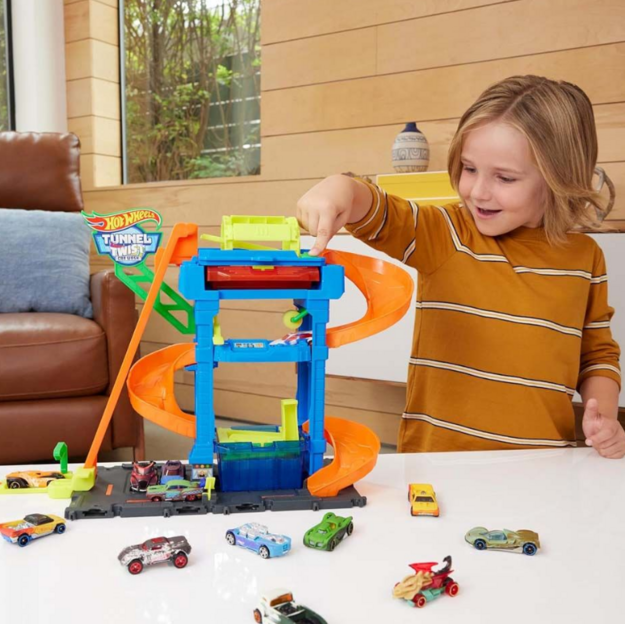 Hot Wheels - Tunnel Twist Car Wash (HTN80)