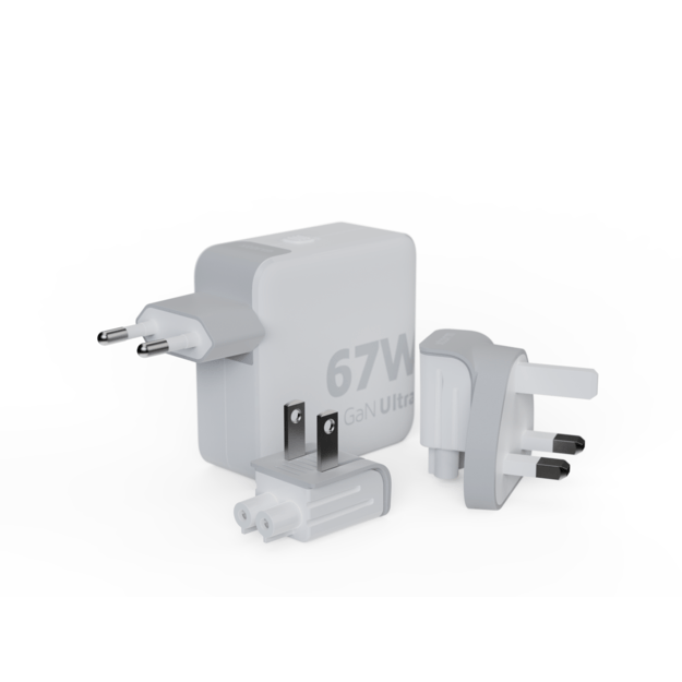 Xtorm - 67W GaN Ultra Travel Charger + USB-C PD Cable