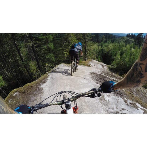 GoPro - Chesty