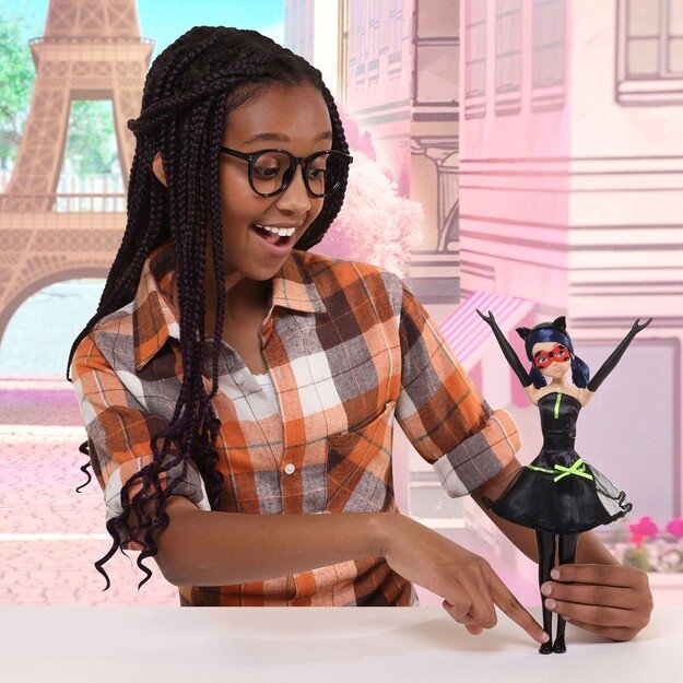 Miraculous - Fashion Hero Switch Doll 26 cm (60-50414)
