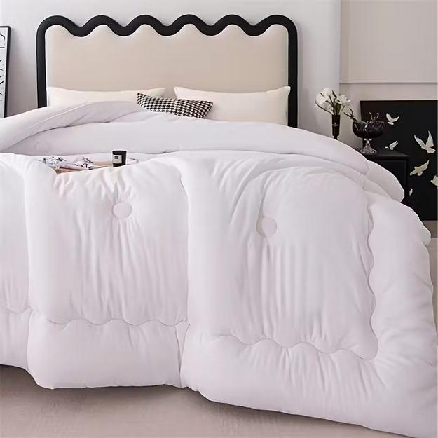 Visu gadu gaisīga, silta ziemas sega 140x200cm, balta