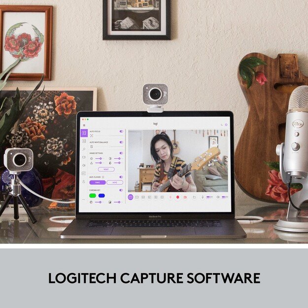 Logitech - STREAMCAM White