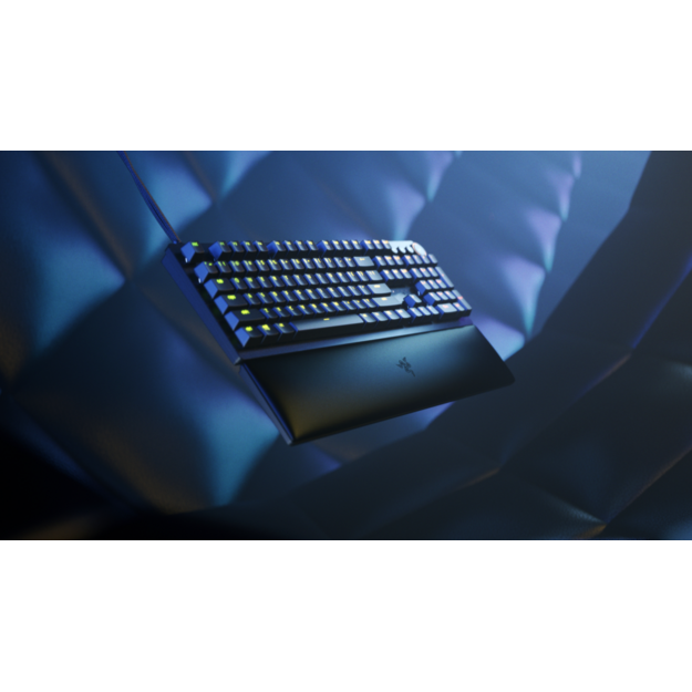 Razer - Huntsman V2 - Nordic Layout - Purple Switch