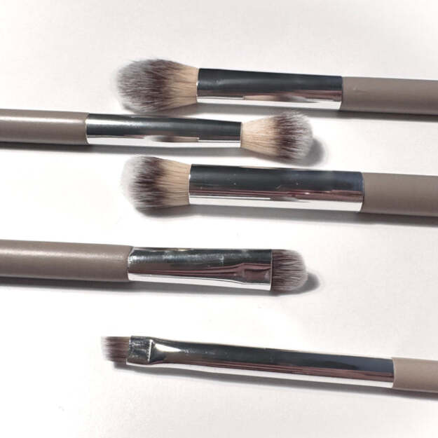 Sandstone Soft Collection Concealer Brush