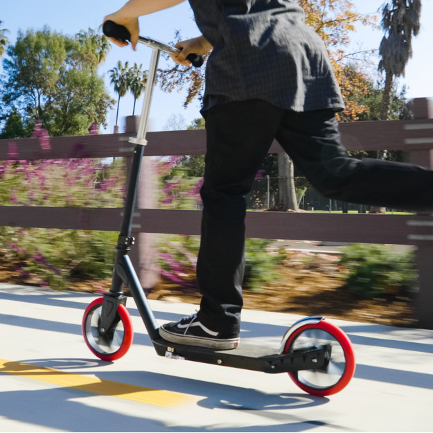 Razor - Carbon LUX Scooter - Black (13073003)